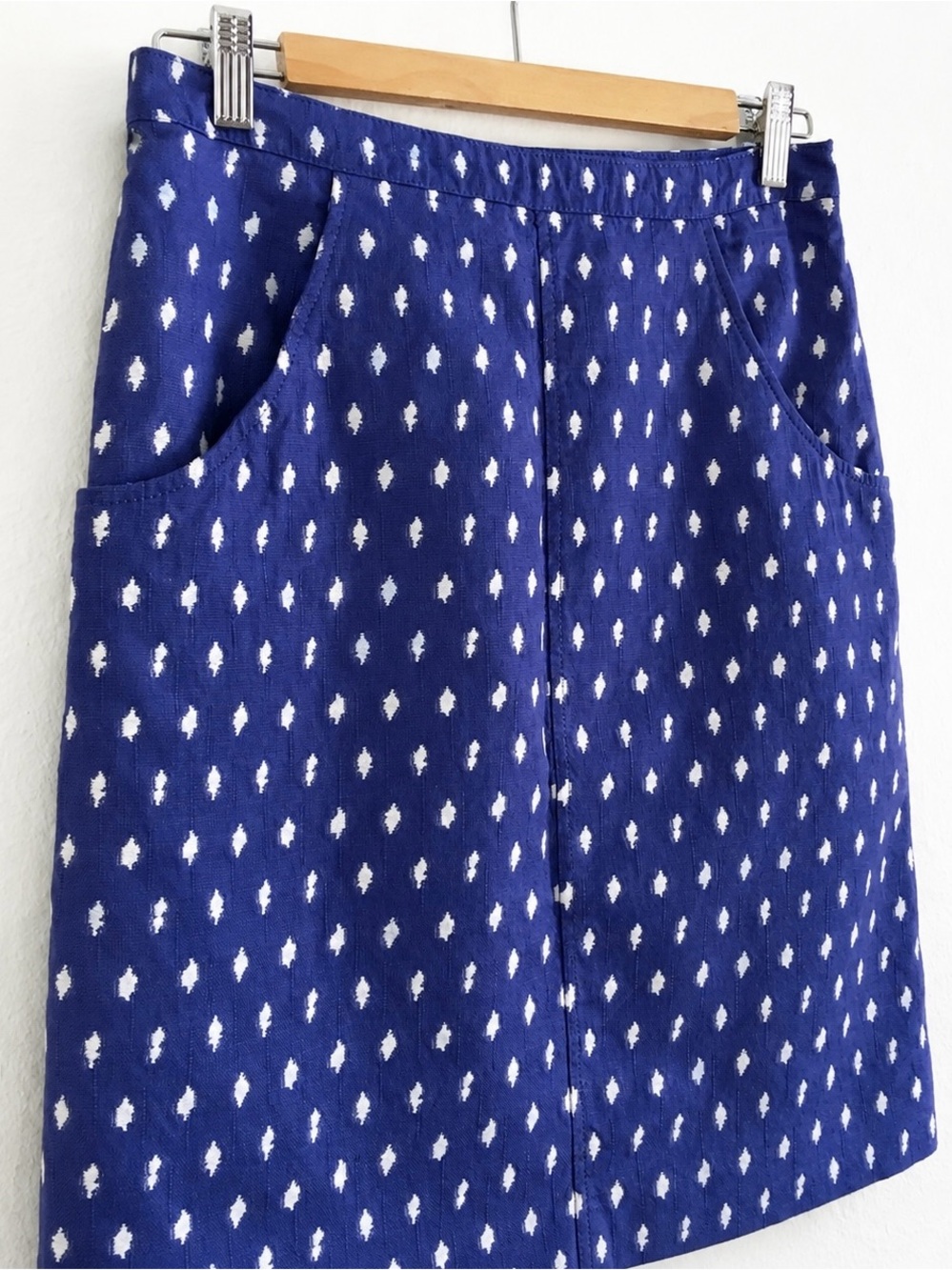 Anne Klein Navy Skirt with White Dot Print - Picture 5 of 6